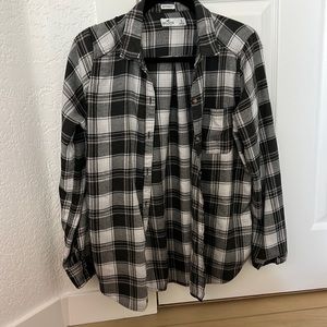 Hollister boyfriend fit button up size S